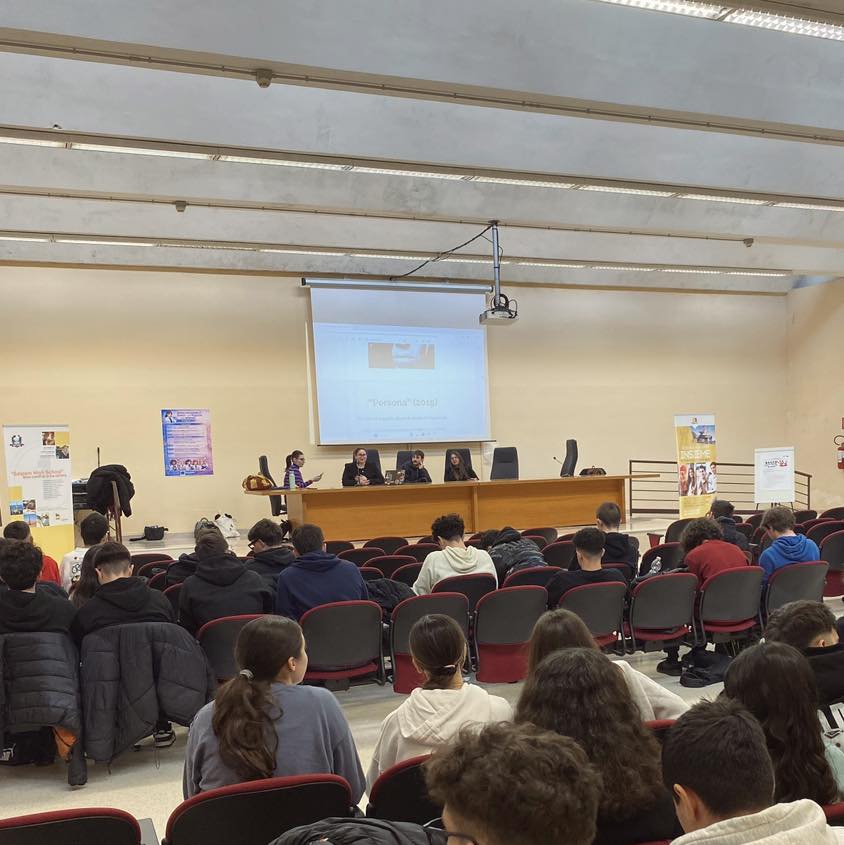 Assemblea d’Istituto all’IISS Enrico Fermi di Lecce: intervento sulla prevenzione delle dipendenze
