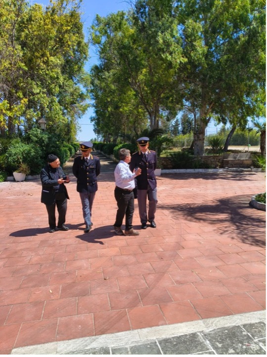 Incontro tra rappresentanti della Polizia di Stato e accolti dei Centri Terapeutici maschili di Lecce a Villa Marsello